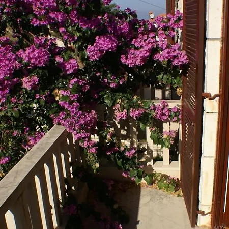 Apartment By The Sea Postira, Brac - 2909 Postira